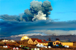 Вулкан Эйяфьятлайокудль (Исландия)